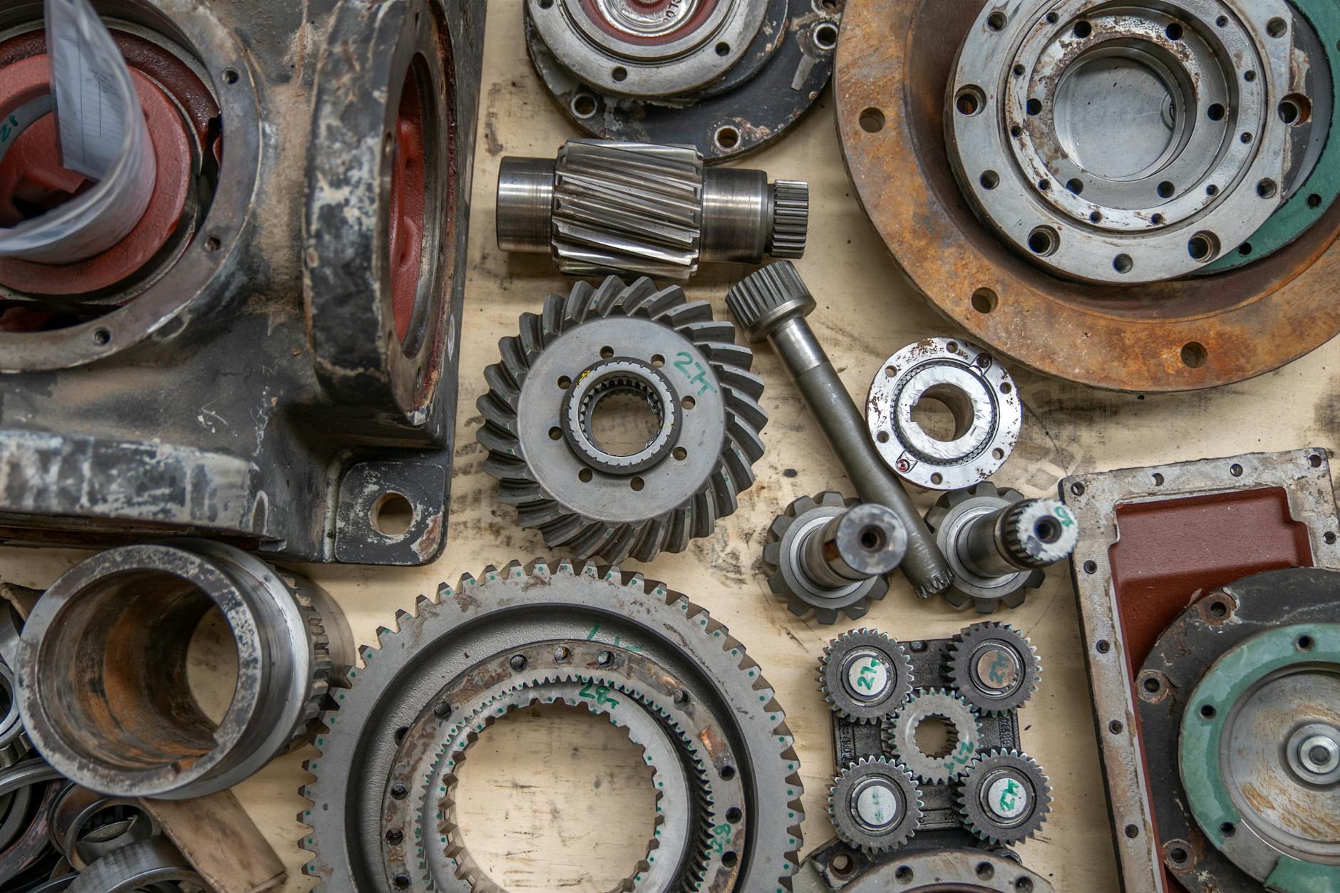 Illustrated beginner's guide to Midjourney prompt engineering with step‑by‑step tips.