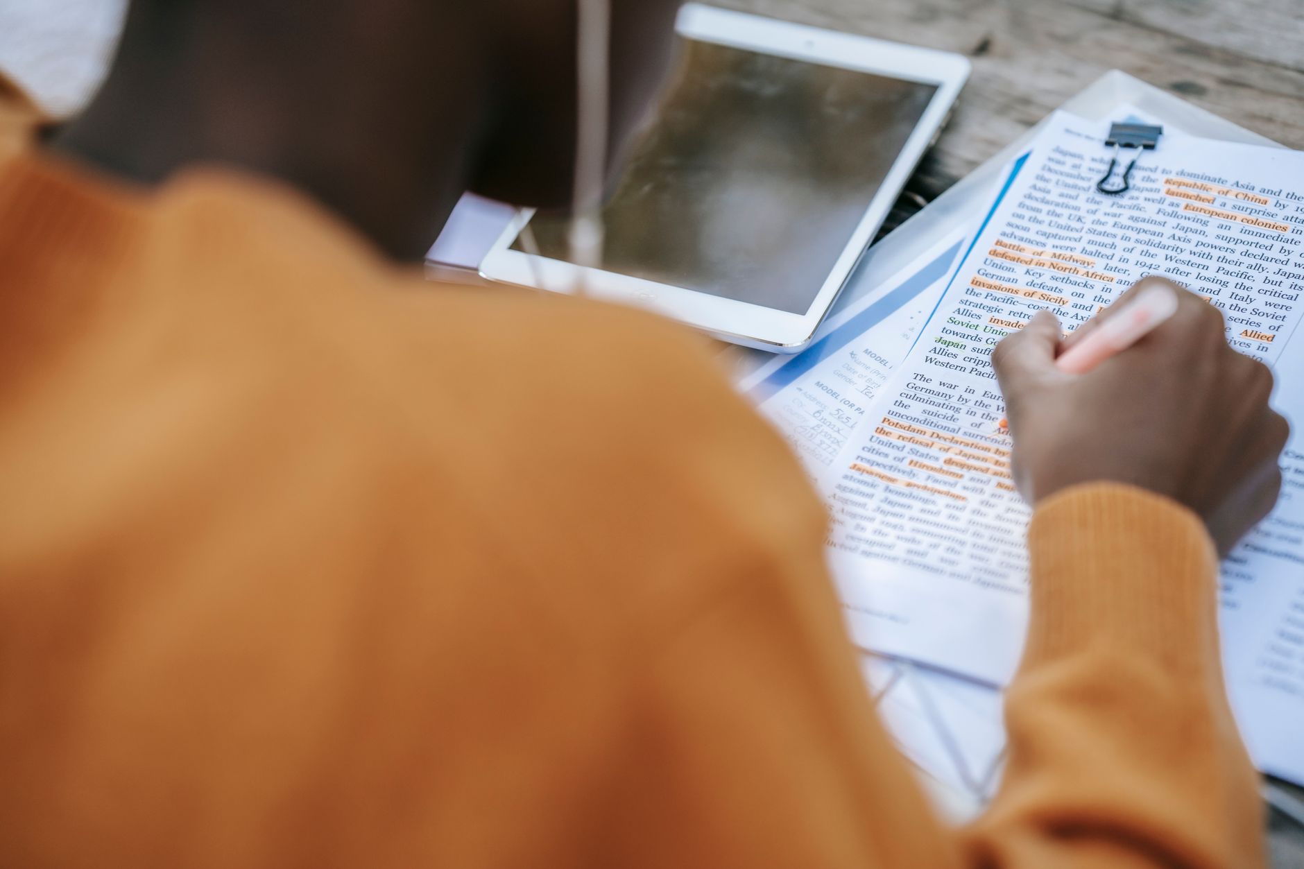 Lionbridge annotation platform showcasing data labeling tools for AI training.